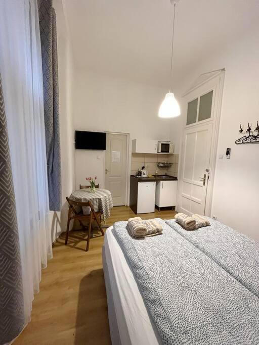 12# Sunflower Cozy Apartment Budapest Exterior photo